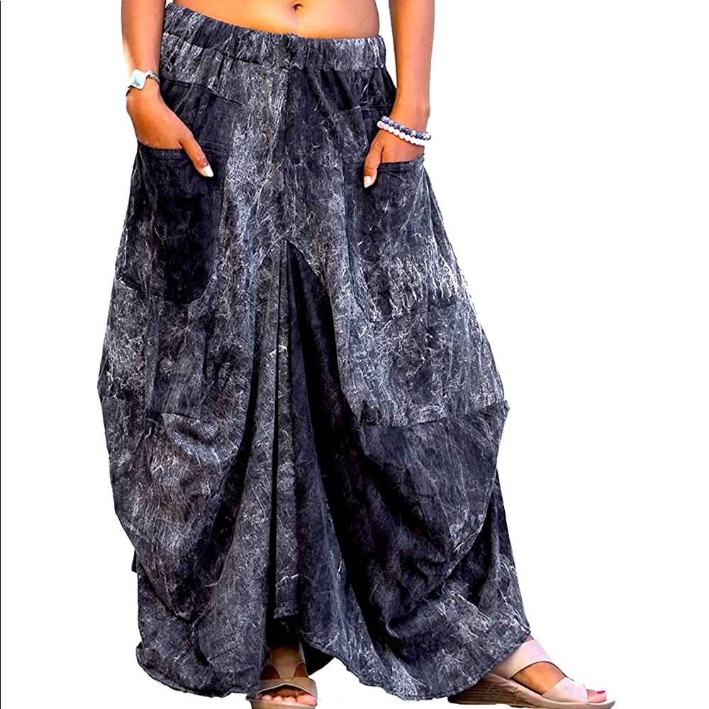 Thaluta Boho Maxi Skirt Black Tie Dye Nariya